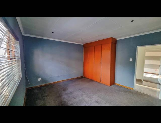 3 BEDROOM HOUSE FOR SALE IN SONNEVELD